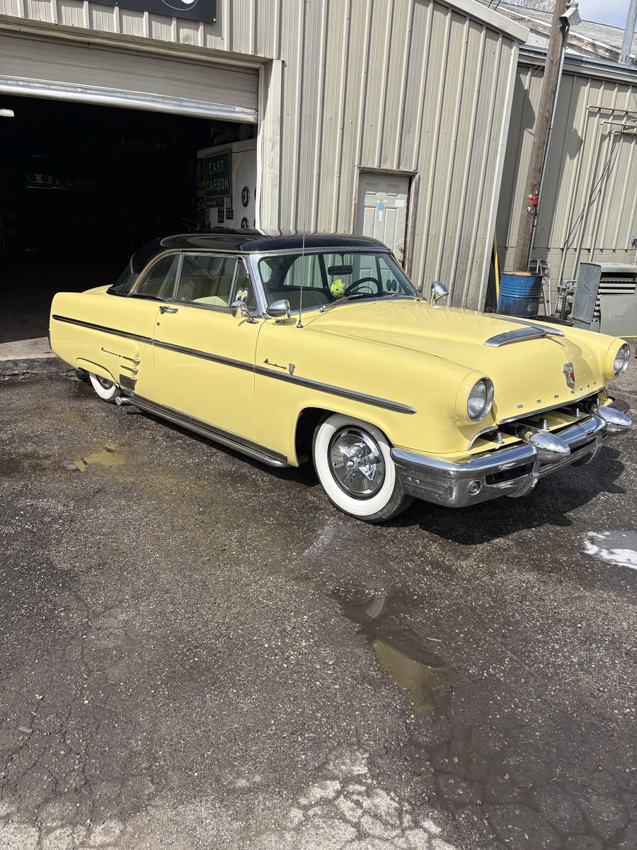 1953 Mercury Monterey 