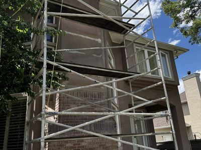 Heavy-Duty Scaffolding Tower System