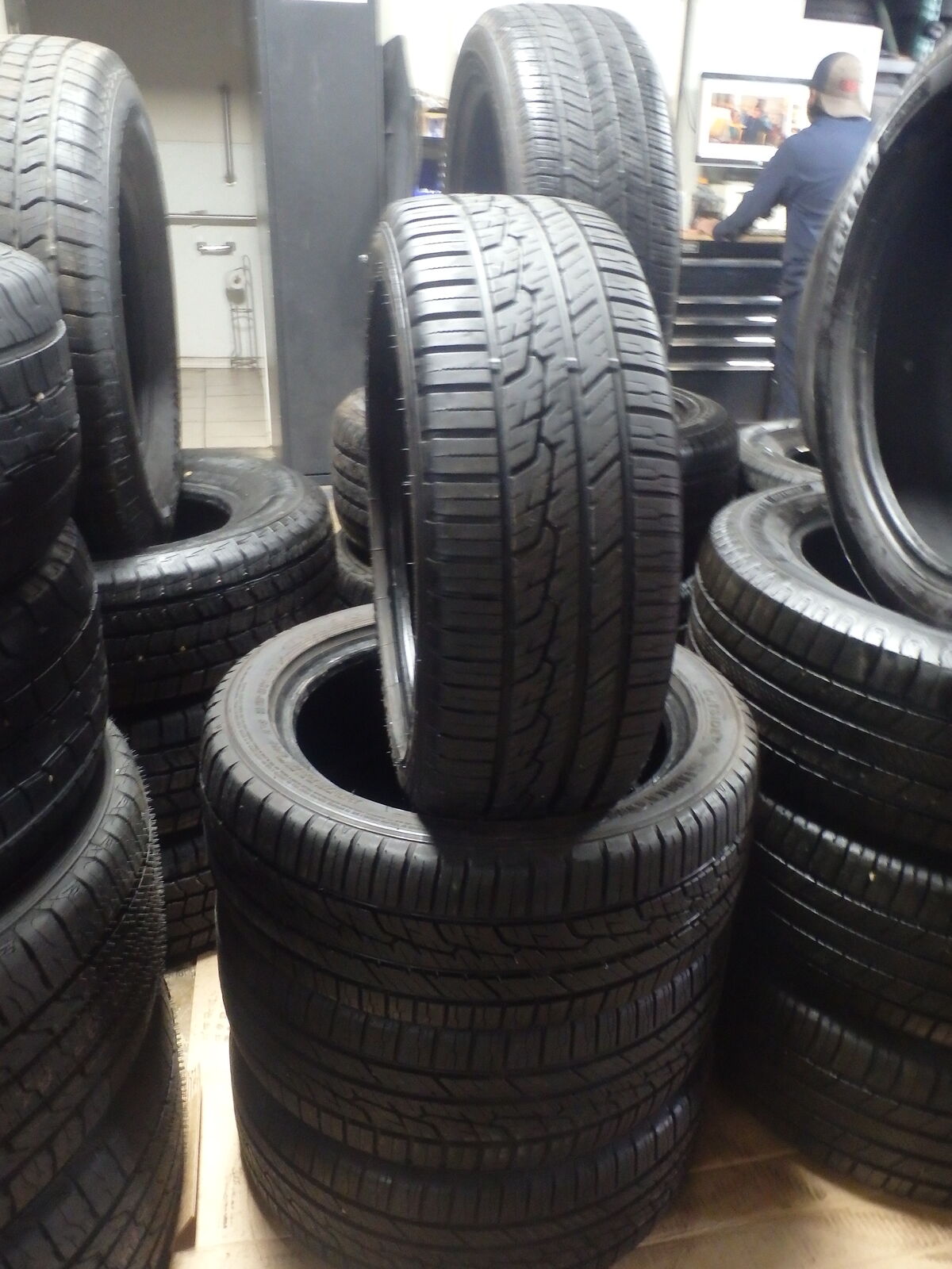 195/50R16 SUMITOMO HTR A/S PO3 SET OF USED TIRES