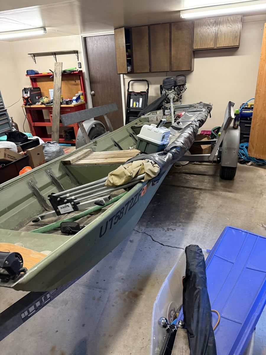 Aluminum Jon Boat with Outboard Motor and Trailer