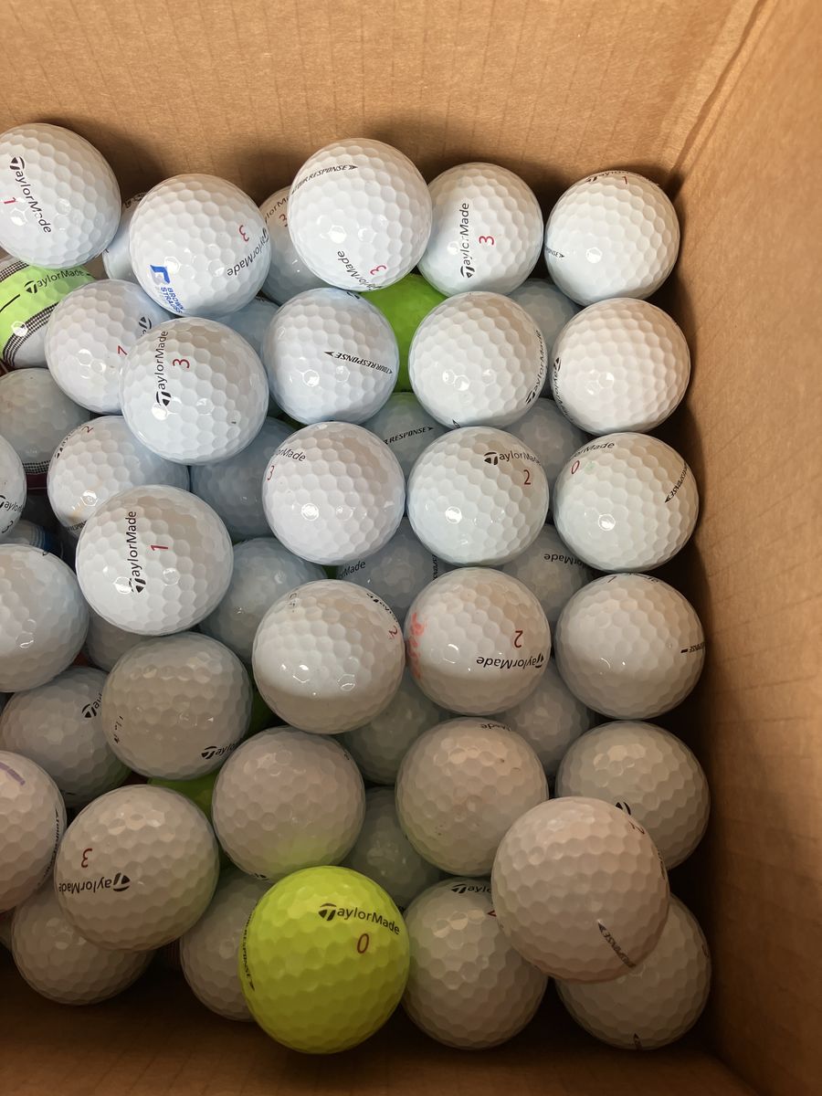 TAYLORMADE TOUR RESPONSE BALLS