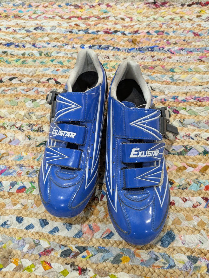 Free - shoes saddle bag mini pump etc