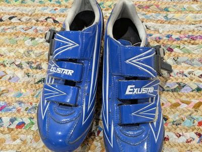 Free - shoes saddle bag mini pump etc