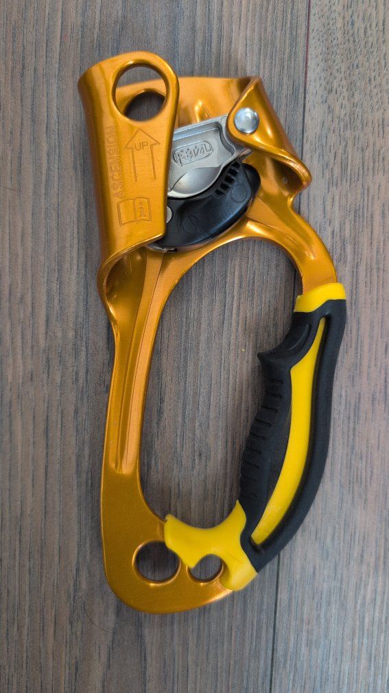 Petzl Ascension Handed Rope Ascender Yellow/Gold