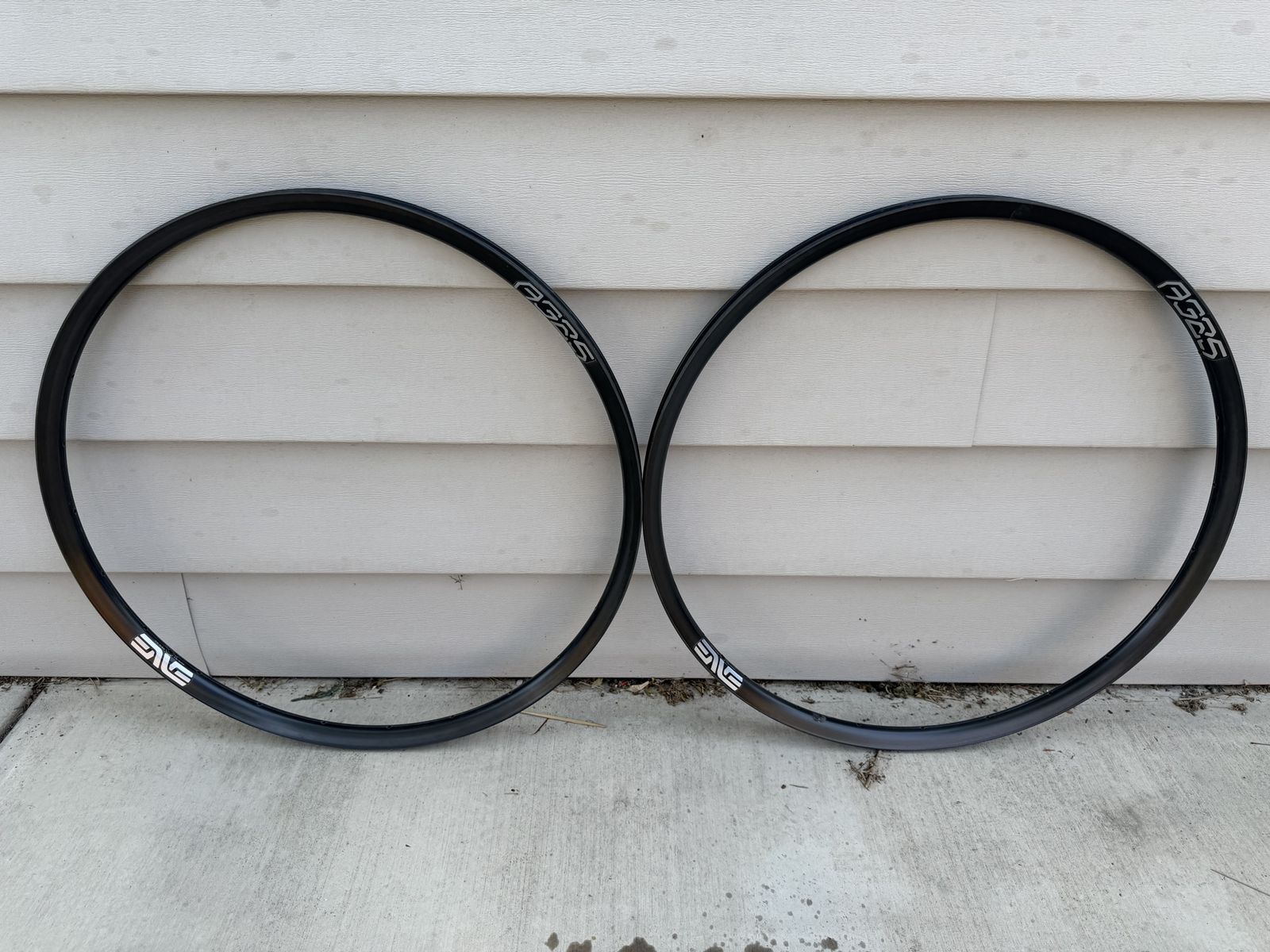 ENVE AG30 Carbon Gravel Rims - 2x Brand New, Never Laced, Perfect for Custom Build