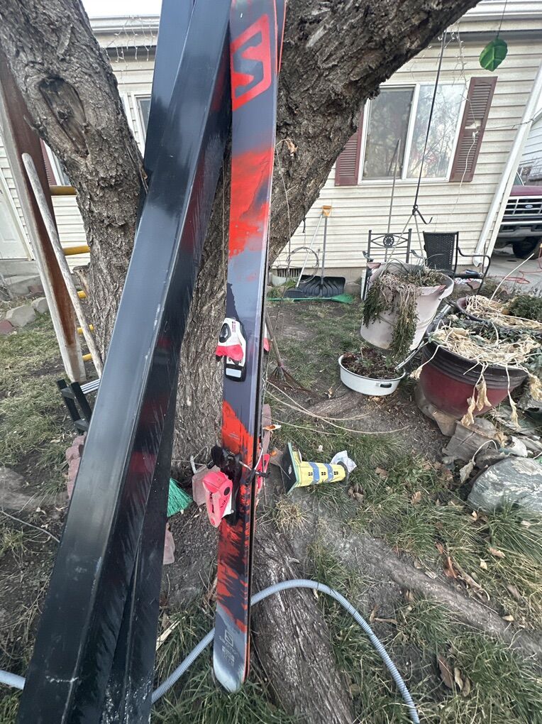 Ski Salomon Q105 174cm