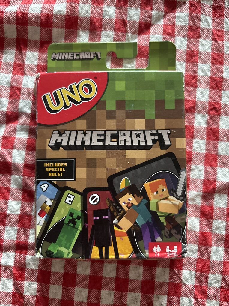 Minecraft UNO Care Game NEW