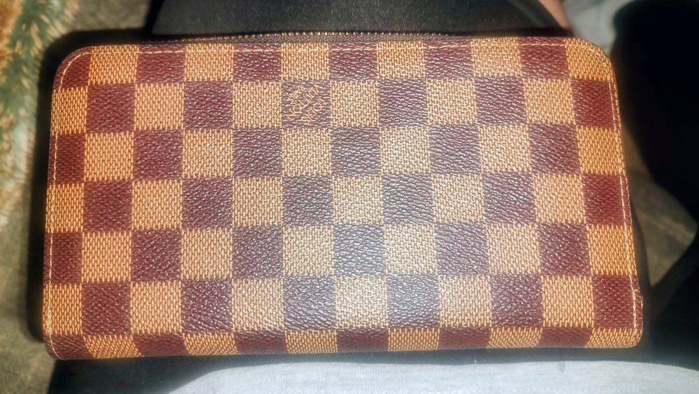 louis vuitton wallet