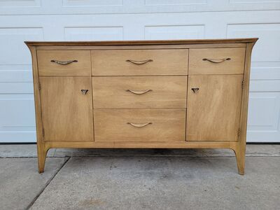 Vintage Mid Century Drexel 5 Drawer 2 Cabinet Buffet/Sideboard