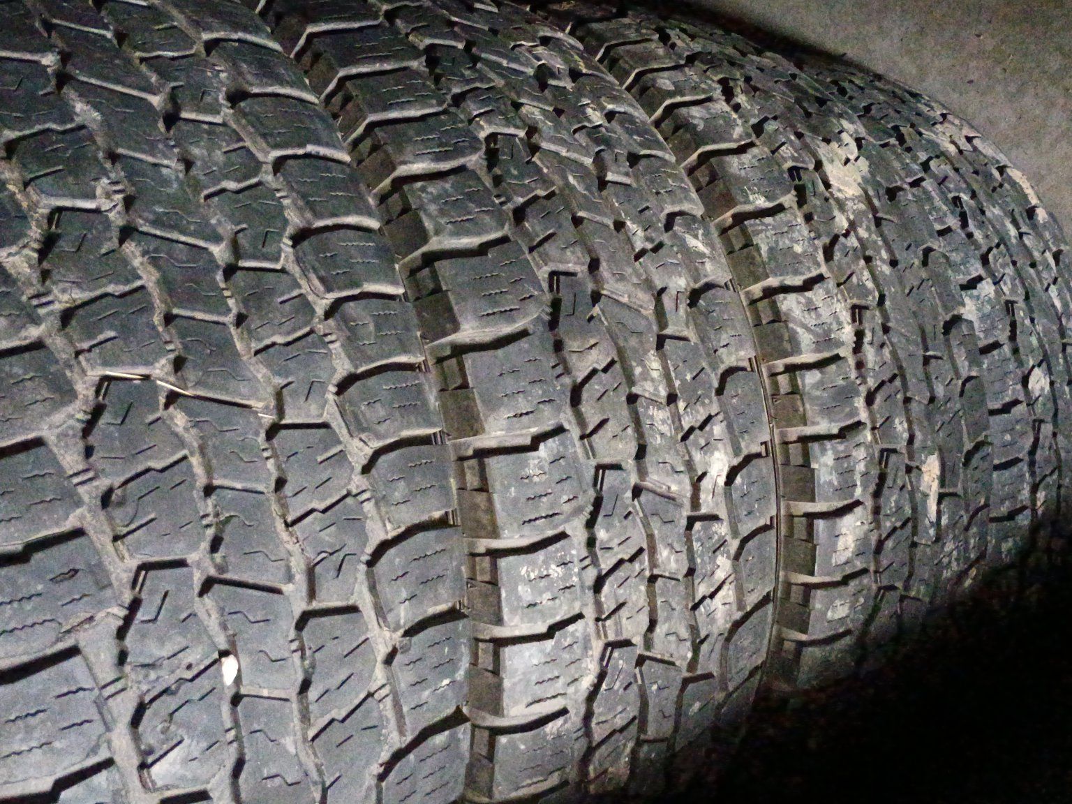 (4) Big-O Bigfiot AT 35X12.50R20