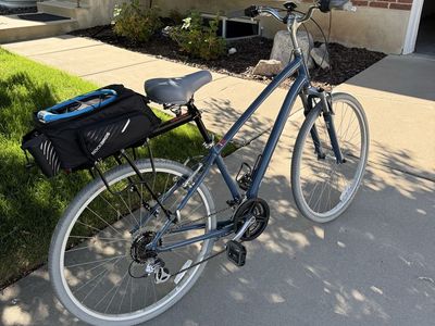 Specialized Commuter Bike - 24” Frame