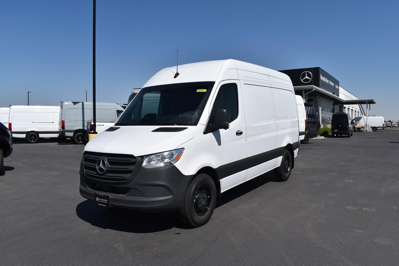 2025 MERCEDES-BENZ SPRINTER 2500