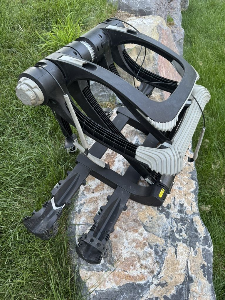 Thule Raceway Pro Trunk Mount Bike Rack