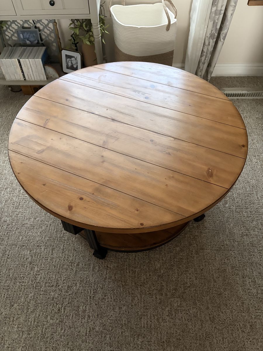 Large Barnwood Coffee Rolling Table