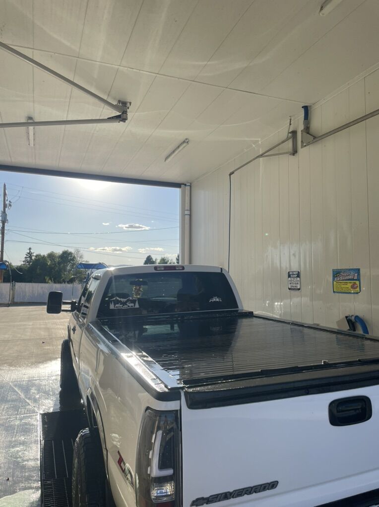 Roll N Lock Bed Cover For Full Size Long Bed