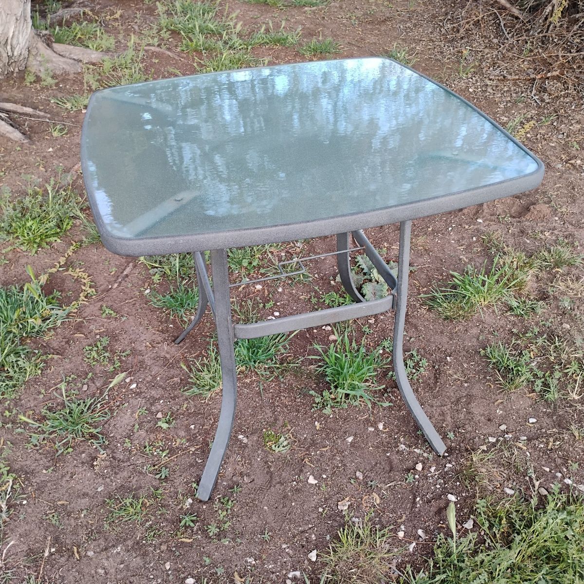 Bar Height Patio Table Glass Top 36x36x33 Tall