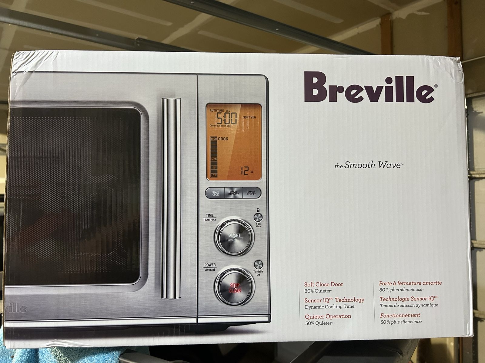 Breville smooth wave countertop microwave