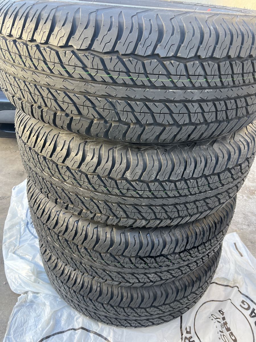 265/70R17 Dunlop AT20