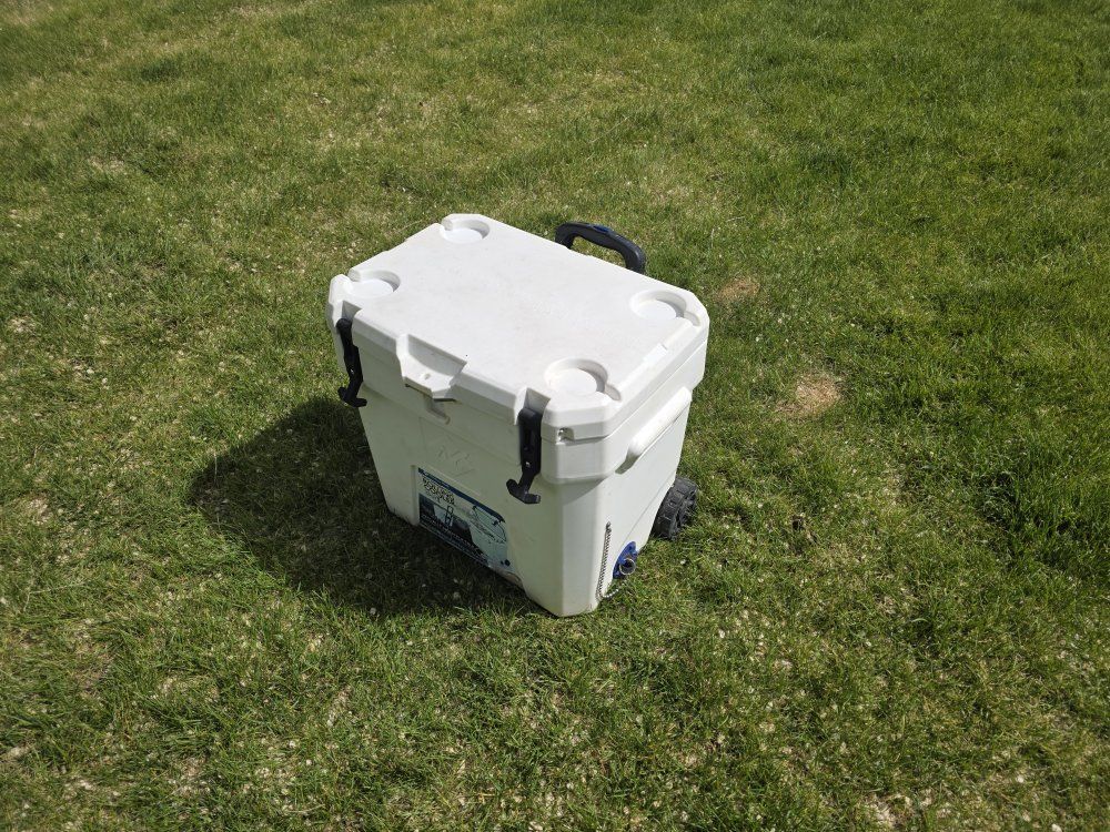 Member's Mark 50-Quart High Performance Rolling Cooler