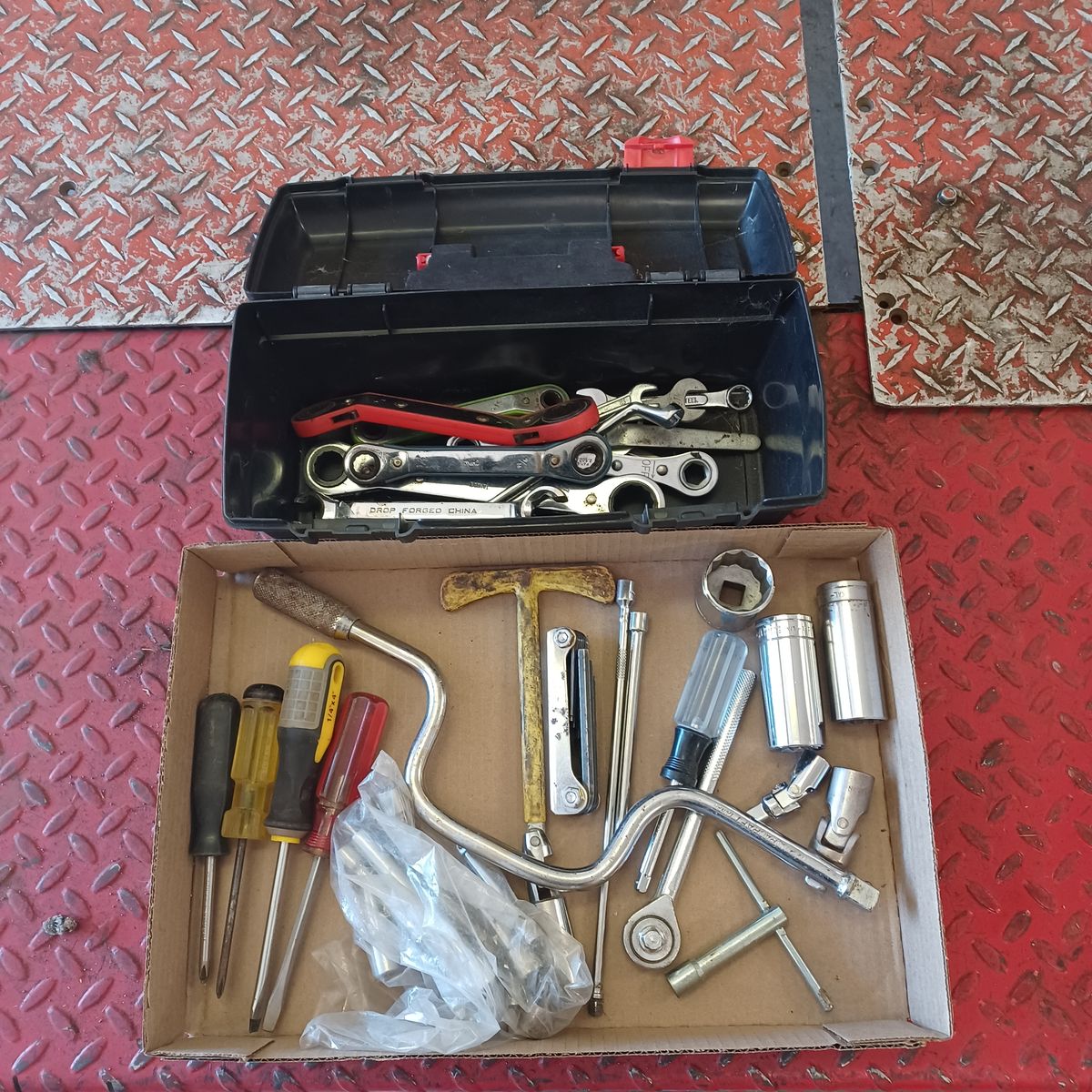 Hand tools