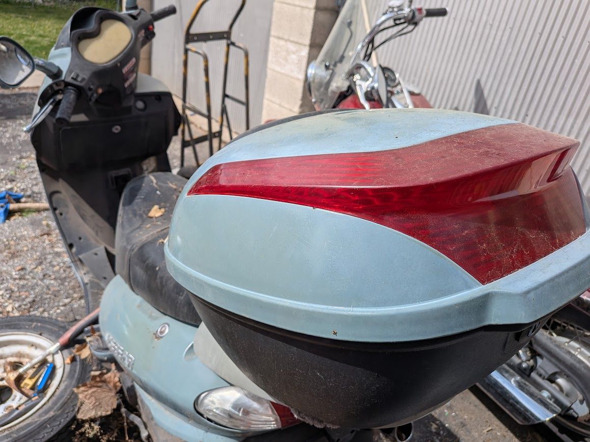 150cc GY6 Scooter - Easy Fix, Low Miles, Good Tire