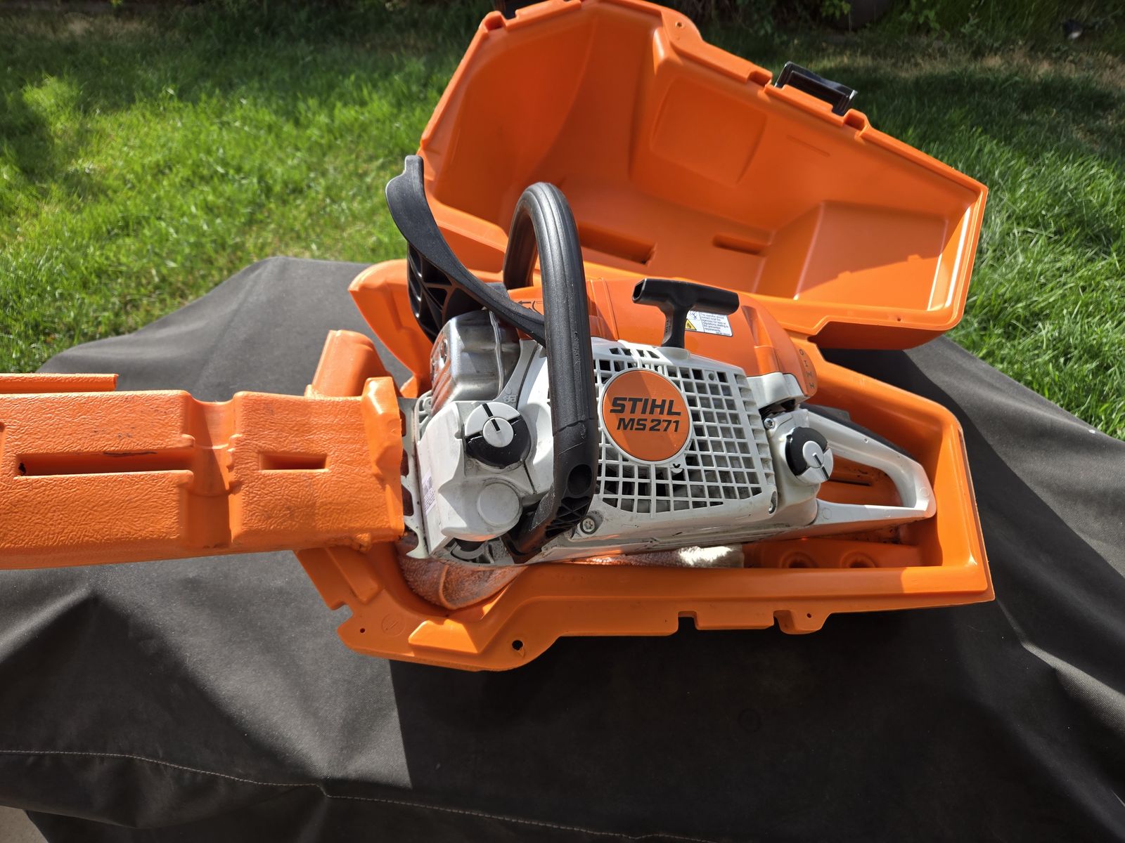 STIHL MS 271 Farm Boss with many accessories