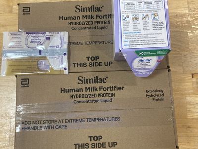 Similac Human Milk Fortifier Hydrolyzed Protein Concentrated Liquid - 2 Boxes of 48 Packets (96 Total)