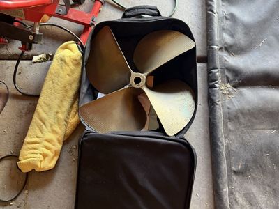 Acme Boat Prop - 4 Blade, 16x17, 1 7/8" Bore, Perfect Condition