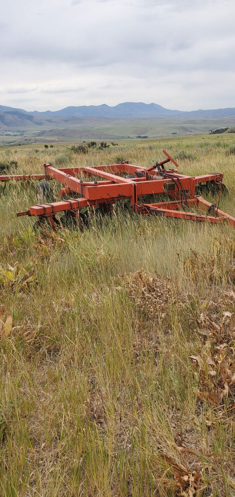 Hutch Master Rolling Plow