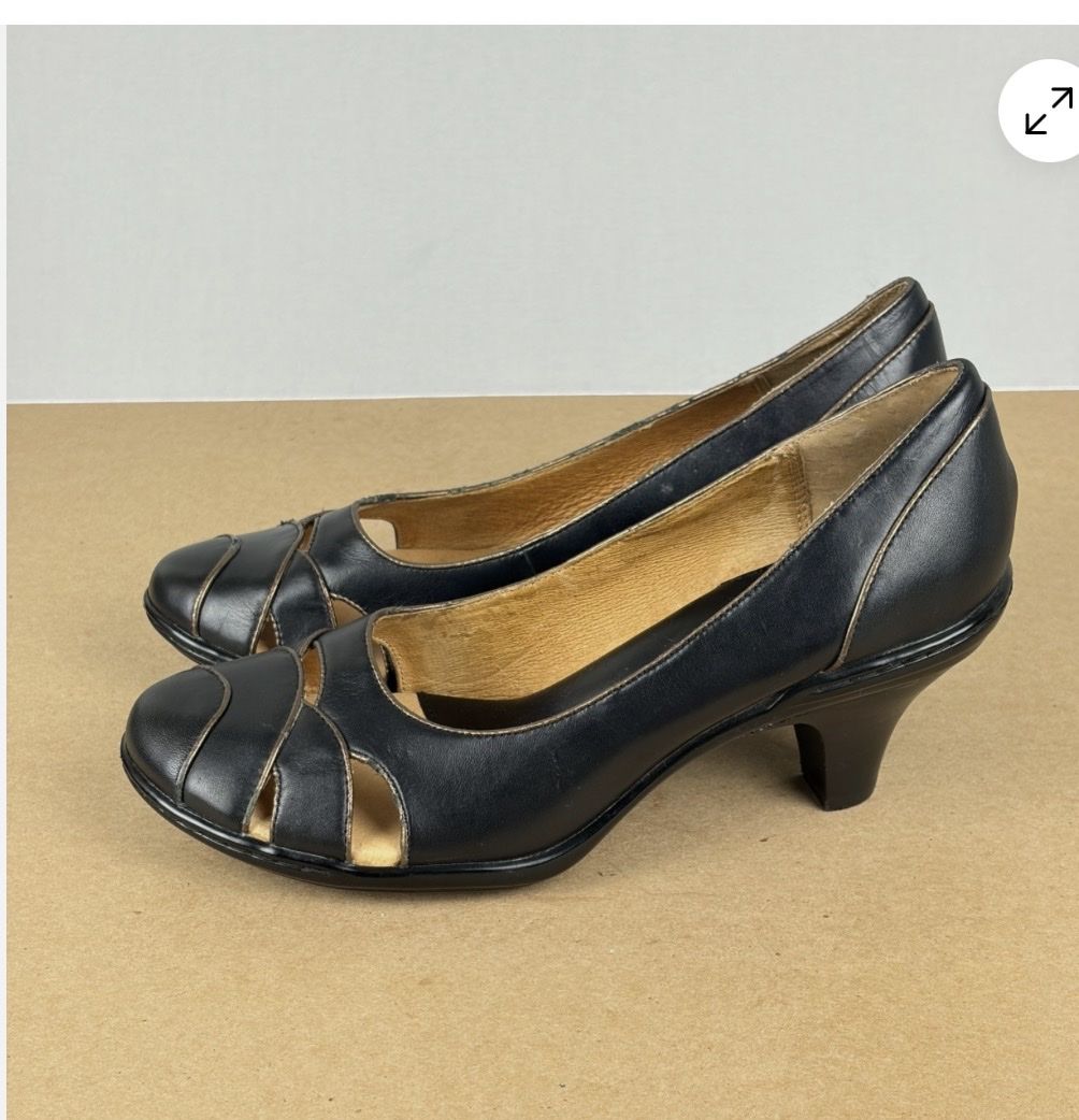Söff Women's Black Leather Cutout Low Heel Pumps Size 9