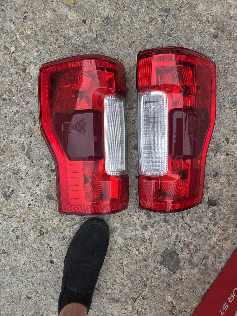 2017-2022 ford f250, f350 tail lights set