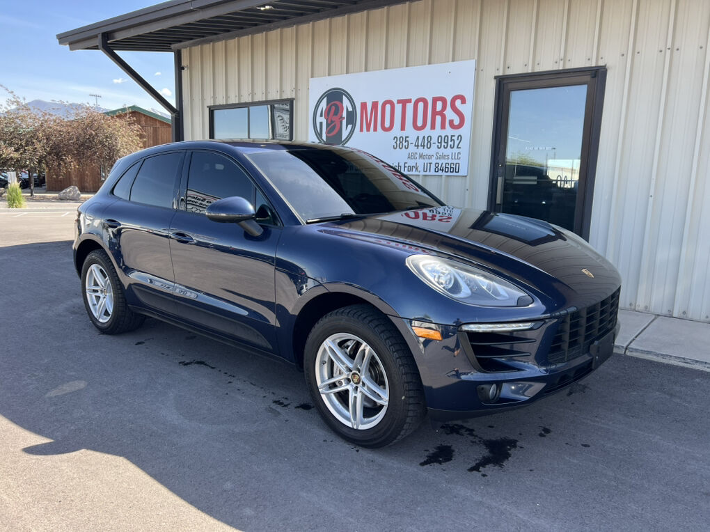 2015 Porsche Macan S