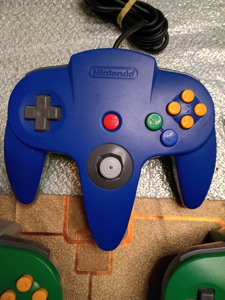 Main image 4