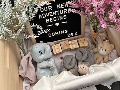 Baby announcement box comes with everything shown