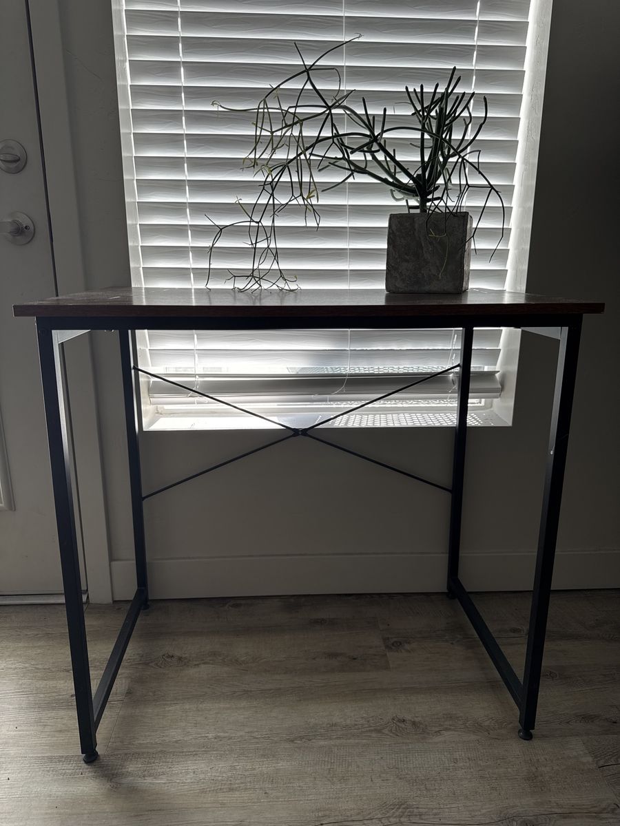 Compact Wood Finish Desk with Metal Frame - Perfect for Small Spaces