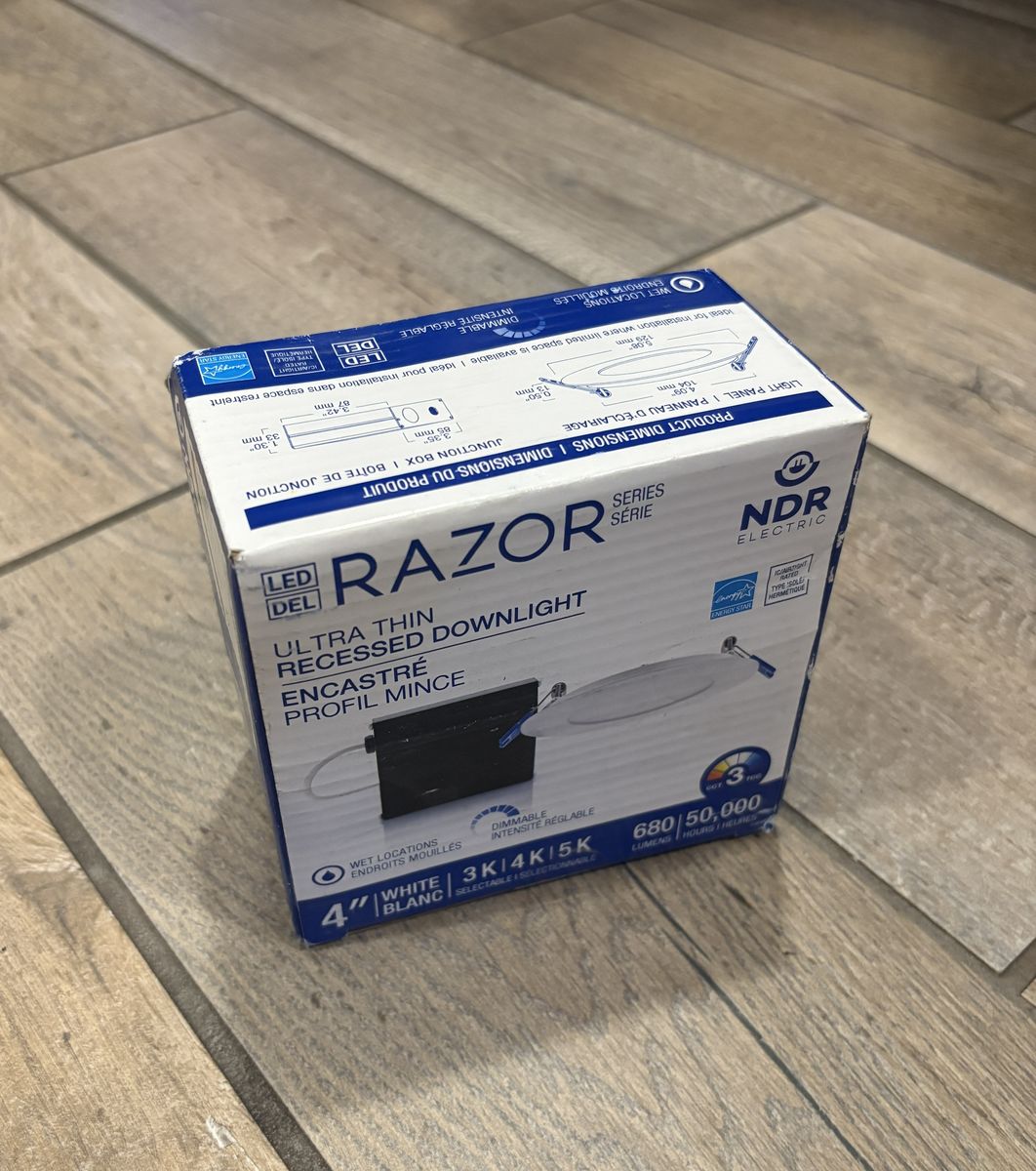 Wafer 4 inch, NDR Razor Ultra Thin Recessed Downlight