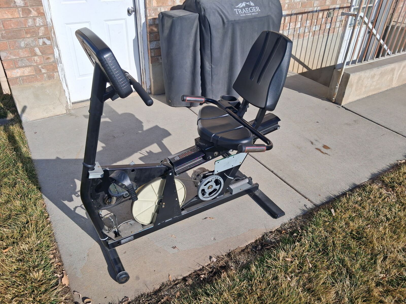 Life Fitness 9500HR Recumbent Bike