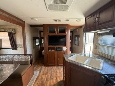 2015 Keystone Passport Ultra Lite – 28' Bunkhouse | Priced Below Market