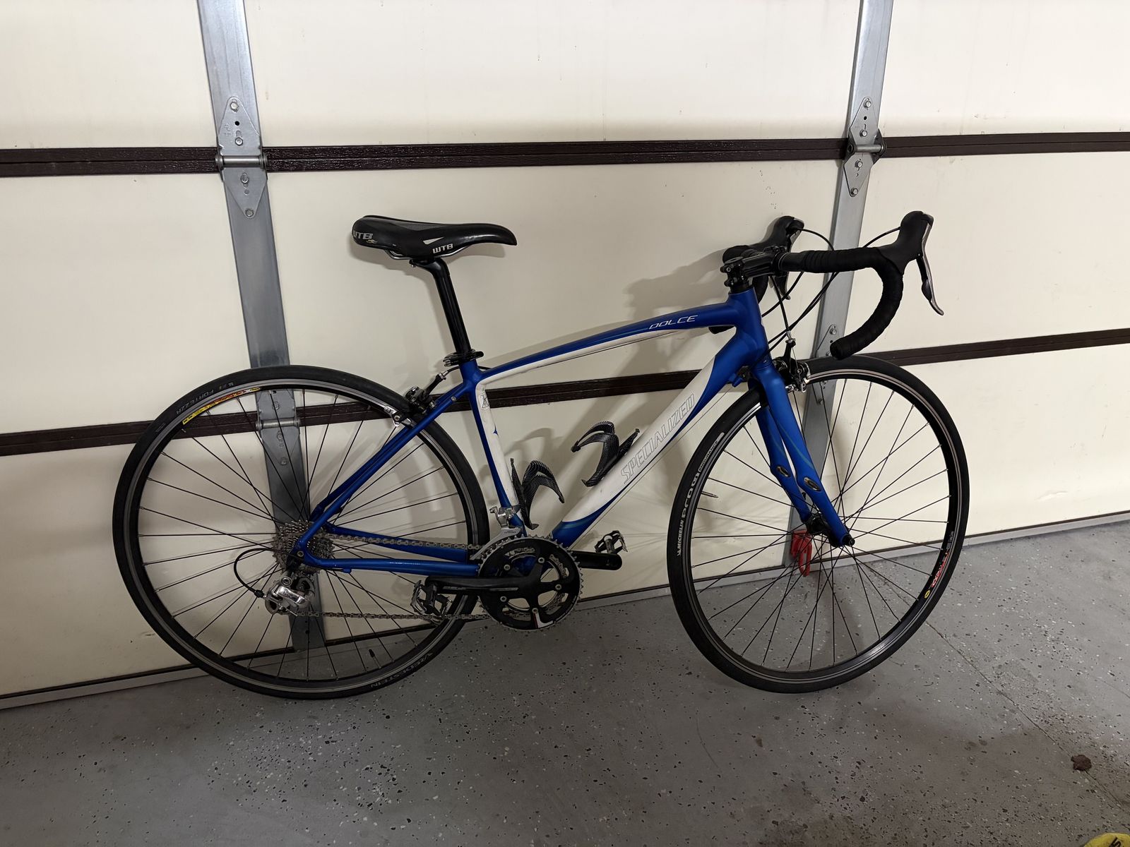 Specialized Dolce road bike