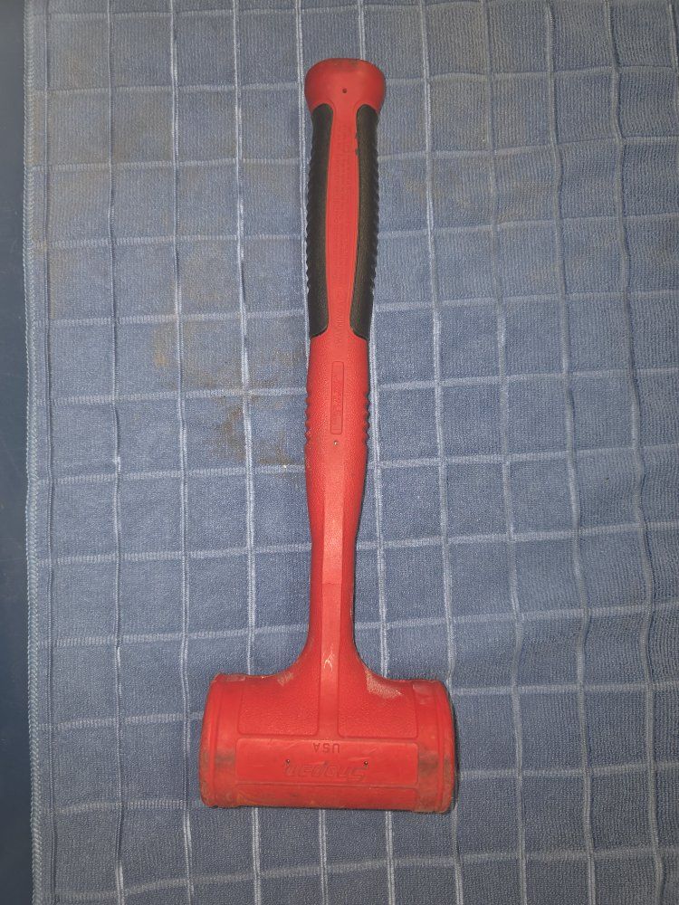 Snap-on HF300B Dead Blow Hammer, 32 oz, Red - USA Made