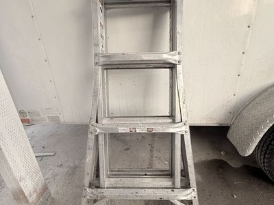 Extension Ladder 8 Ft