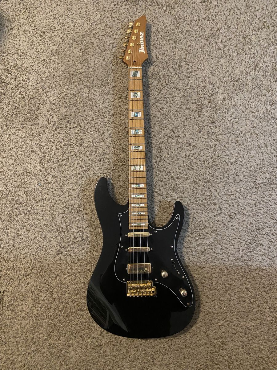 Ibanez THBB10 Electric Guitar
