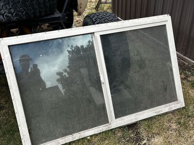 3ft X 5ft White Vinyl Horizontal Sliding Window with Screen