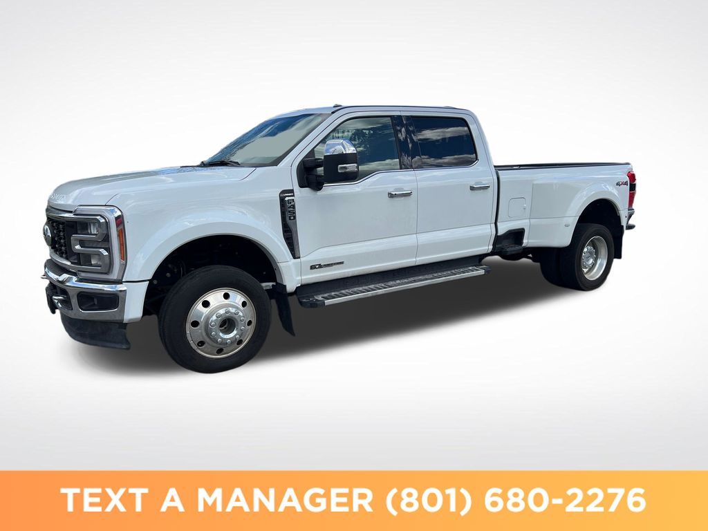 2023 Ford F-450 Super Duty Lariat