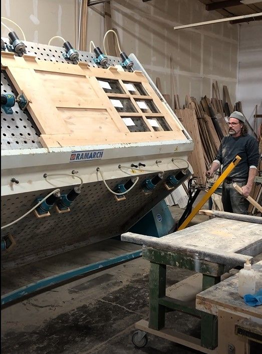 Hydraulic rotating air clamp machine