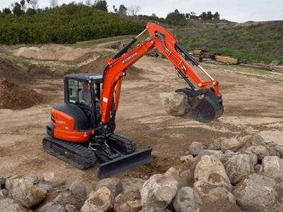 5 Ton Mini Excavator Rental – CAT 305 / Kubota KX57 – Power for Digging, Trenching & Landscaping