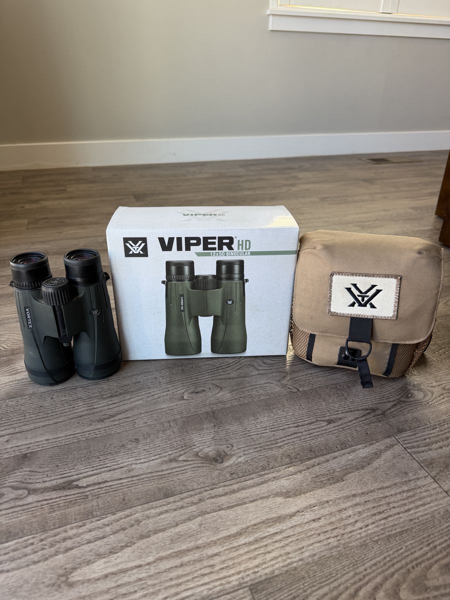 Vortex Viper HD 12x50 Binoculars with Chest Pack