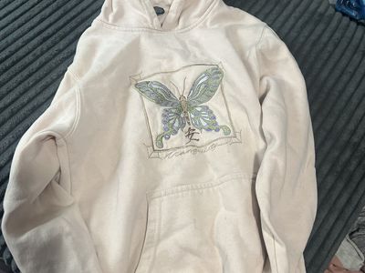 District Pink Butterfly Graphic Hoodie Sweatshirt Medium
