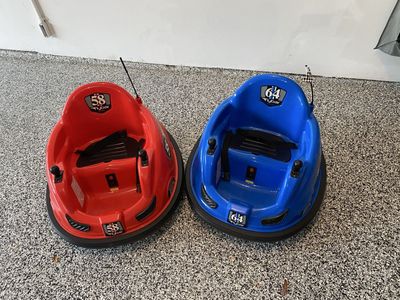 Flybar 6-Volt Battery Powered Electric Bumper Cars set of 2
