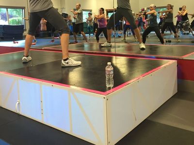 Dance/fitness stage